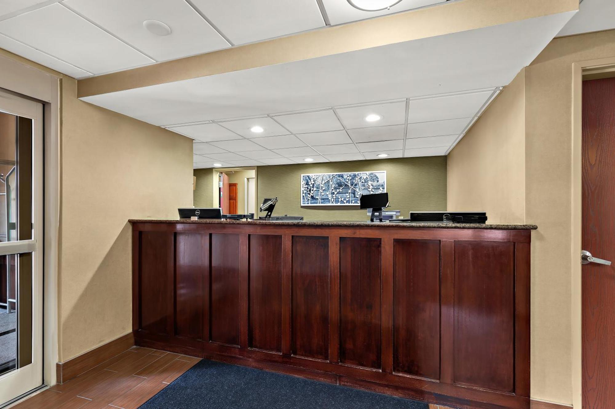 Sleep Inn & Suites Near Joint Base Andrews-Washington Area Morningside Ngoại thất bức ảnh